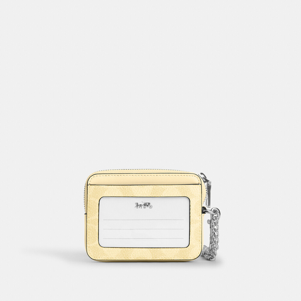 Coach Outlet Zip Card Case In Signature Canvas
